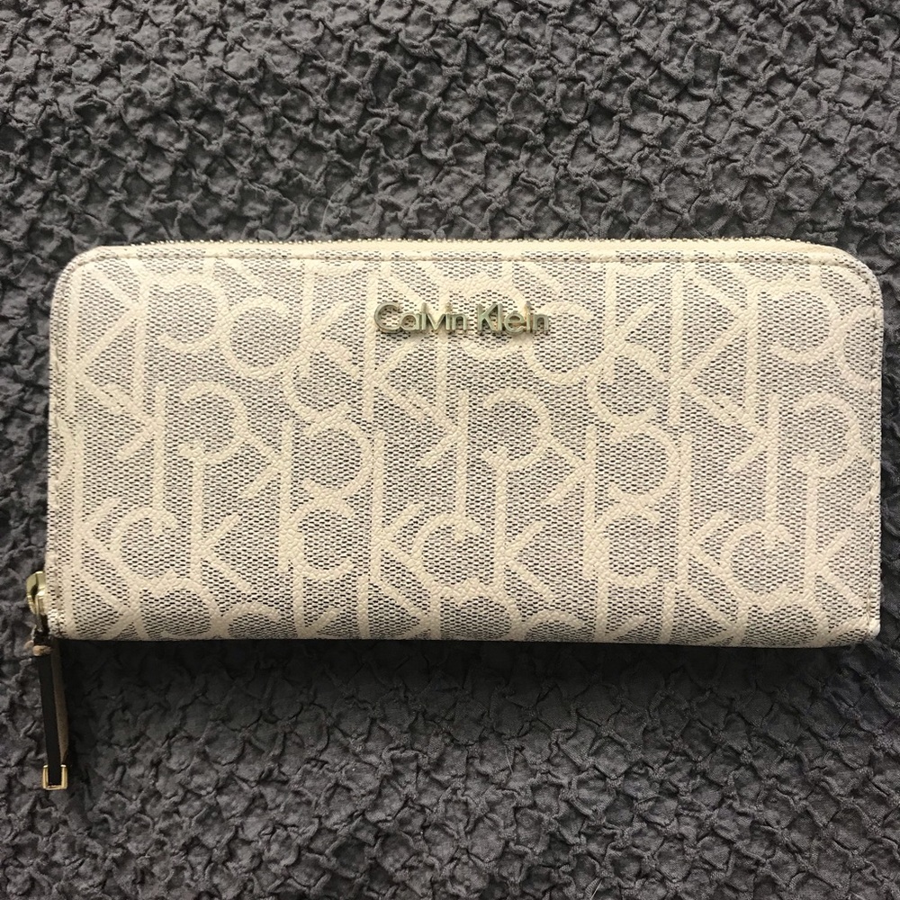 calvin klein wallet
